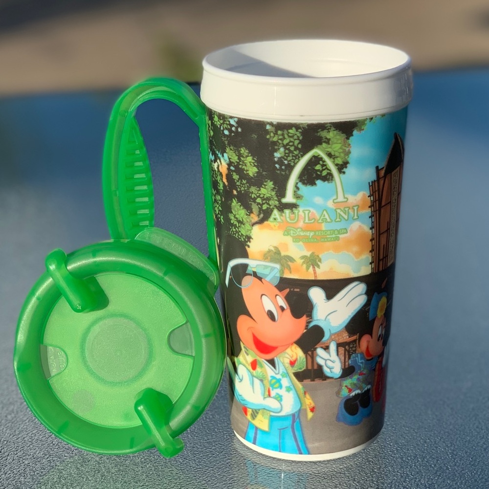 Disney Aulani Hawaii Resort Travel Tumbler Mug, Bright Green Handle and Lid - Picture 5 of 9